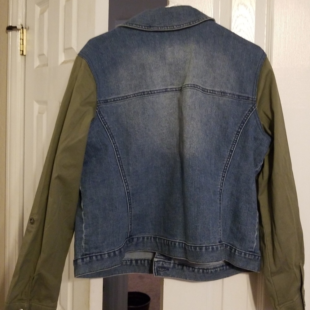 Jacket - Picture 4 of 4